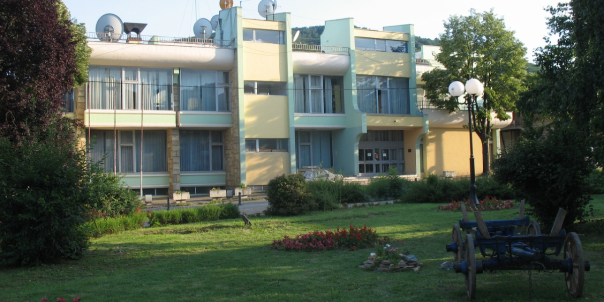 Real Estate Listings slideshow Real Estate Listings slideshow